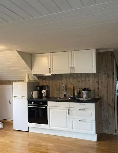 Koselig Loftsleilighet Sentrumsnaert דירה Mosjøen
